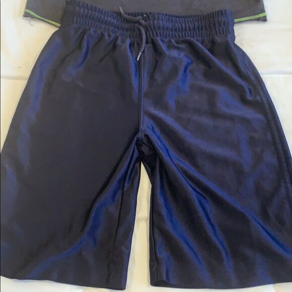 🎉Last deal 🎉Top and shorts bundle 4 - Picture 4 of 8